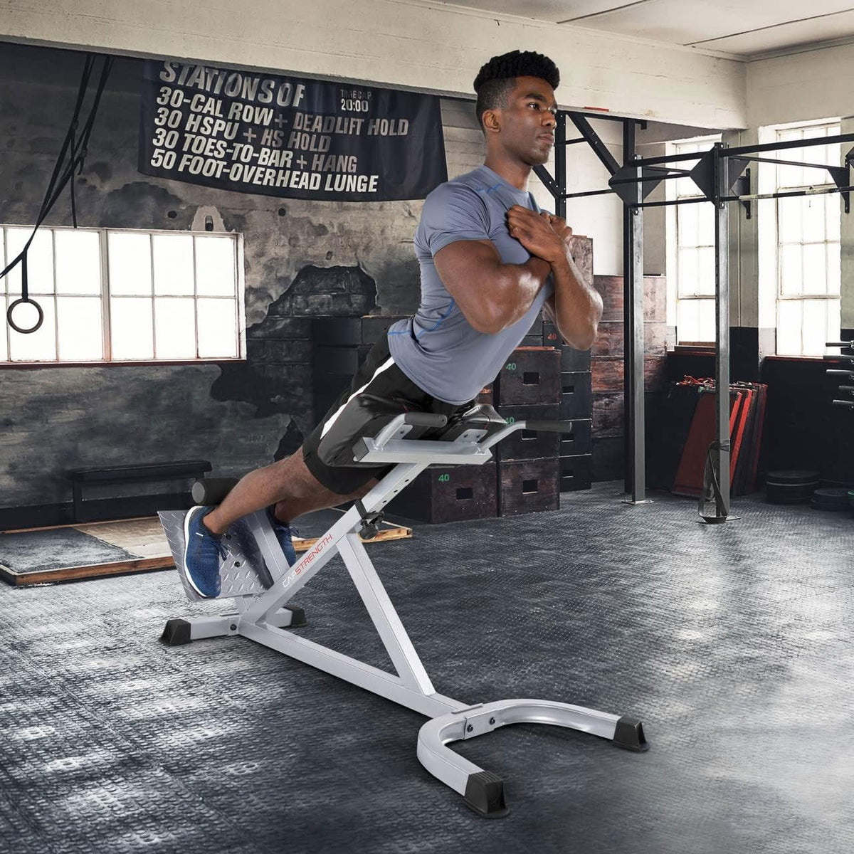 CAP Barbell Hyperextension Roman Chair